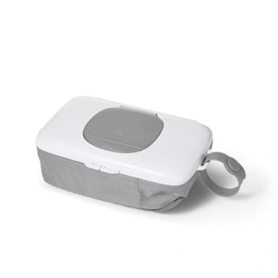 Abbildung von OXO Tot On the Go Feuchttücherspender mit Windeltasche, Grau