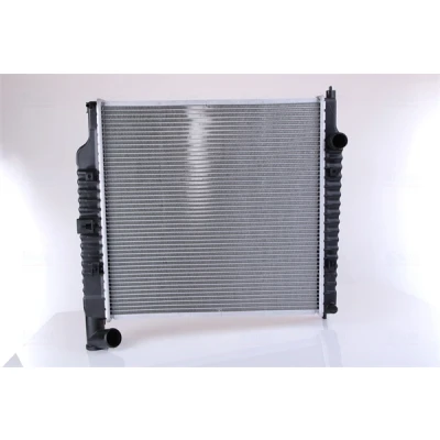Abbildung von NISSENS 61021A Kühler, Motorkühlung Aluminium 507 499 48 Kühlrippen gelötet JEEP: Cherokee III