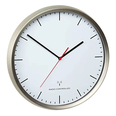 Abbildung von TFA 60.3521 Analoge Funk Wanduhr mit Edelstahl Rahmen (Silber Batterien)