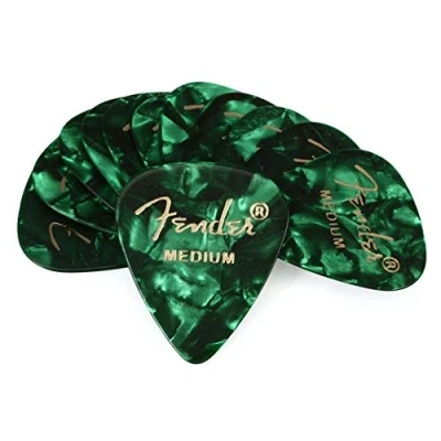 Abbildung von Fender 351 Shape Premium Plektren (12 Stück) für E Gitarre, Akustikgitarre, Mandoline und Bass Medium Green Moto