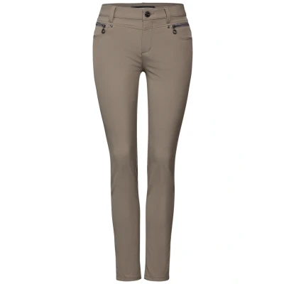 Abbildung von STREET ONE Damen A377991 Hose Mit Zipper Details, Ashen Maple Beige, 34W / 30L EU