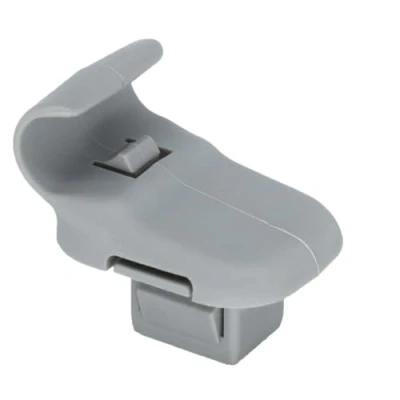 Abbildung von SAWILI Grauer 2 teiliger Auto Montage Sonnenblenden Clip Haken, Adapter LC6269261B77, for Mazda, 3 BK 5 6 CX 7 9 RX 8 MPV Hakenclips für