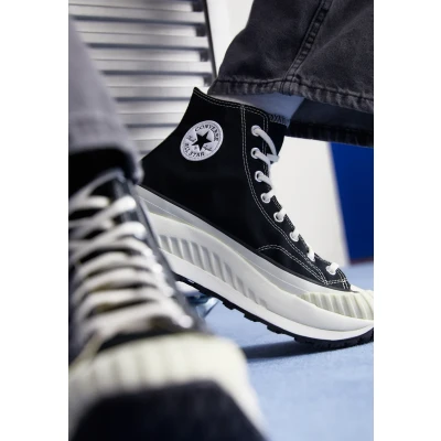 Abbildung von Converse Chuck 70 AT CX Platform Unisex Sneaker high, Größe: 37.5, Black/egret Textil