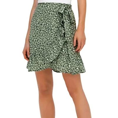Abbildung von ONLY Womens Hedge Green Short Skirts