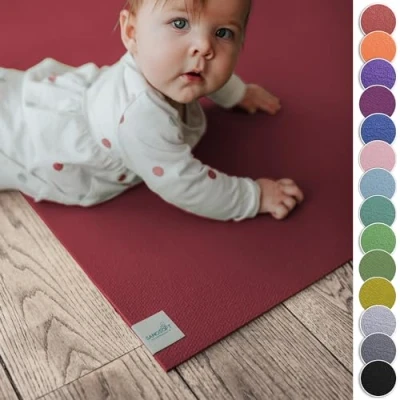 Abbildung von Sanosoft® Krabbelmatte Made in Germany, Öko Tex Anti Rutsch Krabbelunterlage 180cm X 140cm Rot
