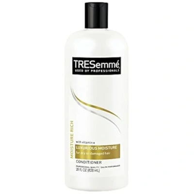 Abbildung von TRESemme Moisture Rich Luxurious Conditioner 28 oz