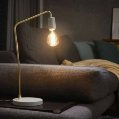 Abbildung von OSRAM Classic A LED Lampe E27 2,5W 2.700K klar