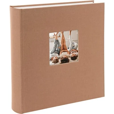 Abbildung von goldbuch 27 719 Fotoalbum mit Fensterausschnitt, Bella Vista Trend, Erinnerungsalbum 30 x 31 cm, Foto Album 60 weiße Seiten Pergamin Trennblättern, Scrapbook, Fotobuch aus Leinen, Haselnuss