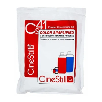 Abbildung von CineStill Cs41 Color Simplified 2 Bad Pulver Set (24 Rollen, 800 ISO, Farbe negativ)