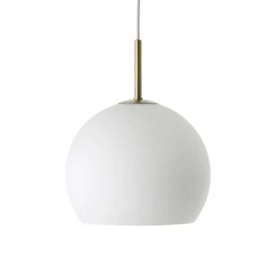 Abbildung von FRANDSEN Pendellampe Ball, opal weiß, Ø 25 cm, Glas