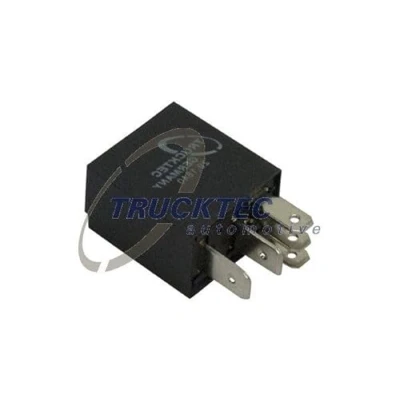 Abbildung von TRUCKTEC AUTOMOTIVE 02.42.272 Multifunktionsrelais 12 AUDI: A4 B6 Limousine, B5 Avant, A3 Sportback, VOLKSWAGEN: Passat GP Variant