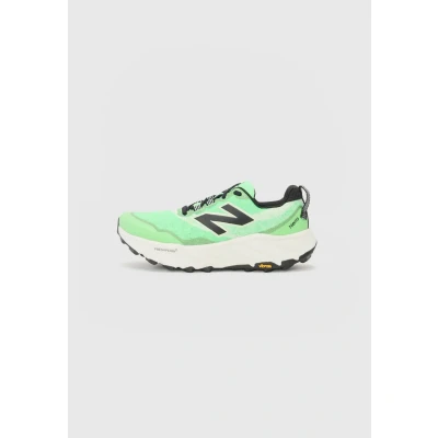Abbildung von New Balance Fresh FOAM X Hierro V9 Laufschuh Trail, Herren, Größe: 44, Electric jade Schuhe