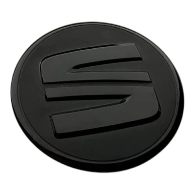 Abbildung von Seat 5F0103940 Logo Zeichen Motorabdeckung Emblem Motorraum Abdeckung Aufkleber, schwarz
