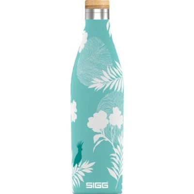 Abbildung von SIGG Isolierte Trinkflasche Meridian Auslaufsicher Extra schlank BPA frei Plastikfrei Doppelwandiger 18/8 Edelstahl Bambus Schraubverschluss 0,5L / 0,7L