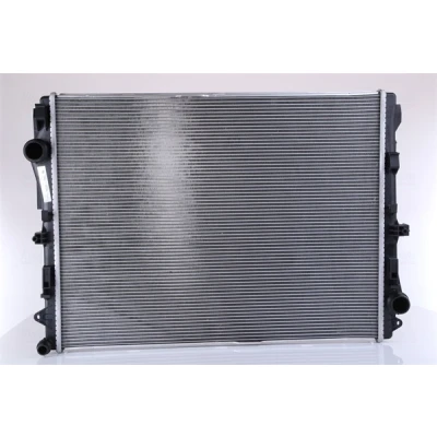 Abbildung von NISSENS 606301 Kühler, Motorkühlung Aluminium 640 502 26 Kühlrippen gelötet MERCEDES BENZ: GLC SUV, E Klasse T modell, Limousine