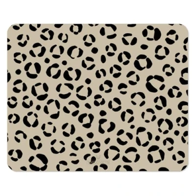 Abbildung von TINYLOADERS Praktische Bodenmatten zum Unterlegen unter Hochstuhl Kinderstuhl Spielmatte Spritzmatte für Kunst Handwerk waschbarer wasserdichter rutschfester Bodenschutz 110 cm x 95 Leopard Muster