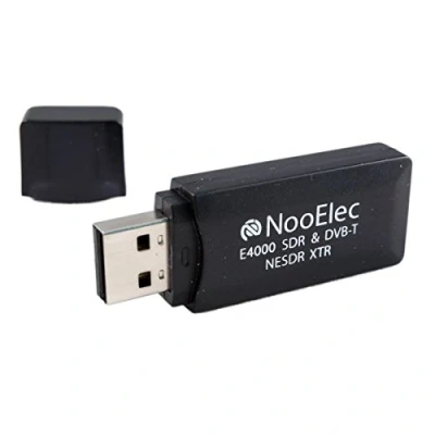 Abbildung von NooElec NESDR XTR Kleiner USB Stick, RTL SDR und DVB T, mit RTL2832U Elonics E4000 Tuner, Teleskopantenne Fernbedienung. MCX Antenneneingang. Preiswertes, erweitertes Software Defined Radio, Kompatibel vielen Paketen.