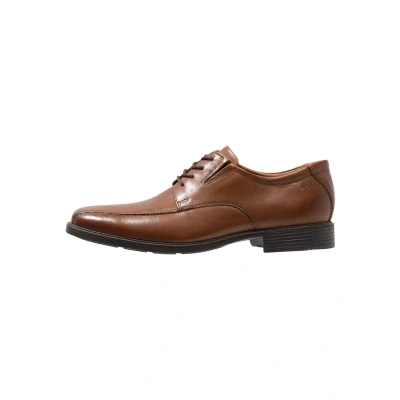 Abbildung von Clarks Tilden WALK BusinessSchnürer, Herren, Größe: 44.5, Dark tan Schuhe