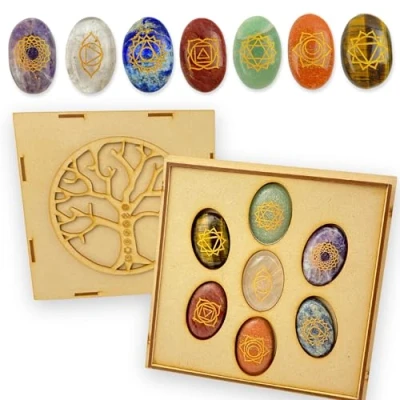 Abbildung von Lasernauten Edelstein Chakra XXL Set mit den 7 wichtigsten Steinen 3x4cm Holzbox, (Set in einer Holzbox), Amethyst, Quarz, Lapis Lazuli, Jade, Tiger Eye, Peach Stone,Red Jasper