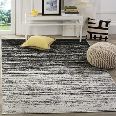 Abbildung von SAFAVIEH Modern Teppich für Wohnzimmer, Esszimmer, Schlafzimmer Adirondack Collection, Kurzer Flor, Silber und Schwarz, 122 X 183 cm