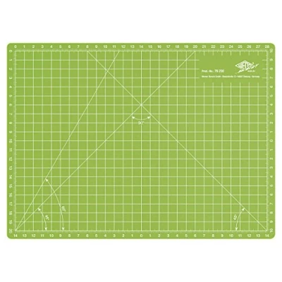 Abbildung von Wedo 79230 Schneidematte Comfortline A4, CM 30, beidseitig bedruckt, selbstschließende Oberfläche, 30 x 22 0,3 cm, apfelgrün