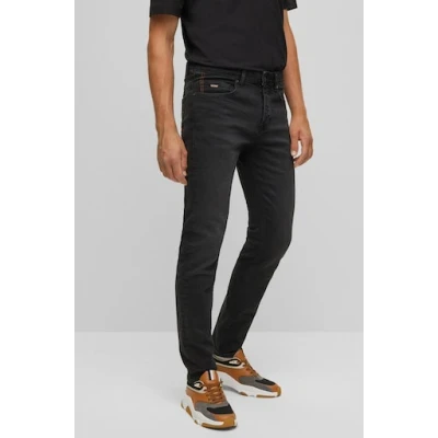Abbildung von BOSS Taber Jeans Tapered Fit, Herren, Größe: 34x32, Black