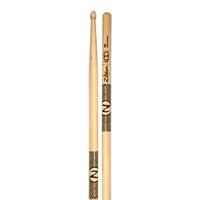 Abbildung von Avedis Zildjian Company Z5A 400 Drumsticks mit Holzspitze, limitierte Auflage