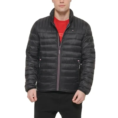 Abbildung von Tommy Hilfiger Herren Ultra Loft verstaubare Pufferjacke Daunenalternative Mantel, Schwarz, S