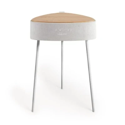 Abbildung von CREATE Speaker Table 180 / Tischlautsprecher aus Naturholz unidirektionaler Grad Sound, Bluetooth 5.0, kabelloses Ladegerät, 5 Stunden Akkulaufzeit, Format MP3, WMA und WAV