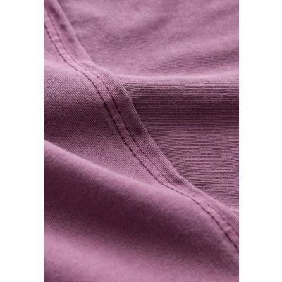 Abbildung von Next Ramen BACK Graphic Skater Tshirt print, Damen, Größe: XL, Plum purple