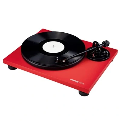 Abbildung von Reloop Turn 2 Riemenangetriebener analoger HiFi Plattenspieler (33/45 RPM) mit geradem Tonarm, Ortofon OM10 Tonabnehmersystem, druckgegossener Aluminium Plattenteller