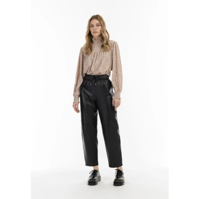 Abbildung von DREIMASTER Vintage Damen Lederhose XS / Schwarz 100% Lammleder
