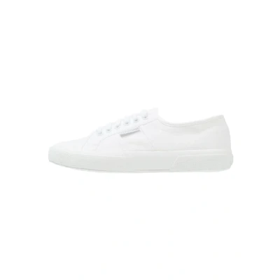 Abbildung von Superga 2750 Cotu Classic Sneaker Total White 37