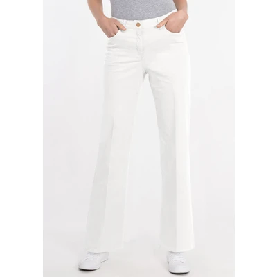 Abbildung von Recover Pants 5 Pocket Jeans TANJA FLARED aus hochwertigem Stretchdenim