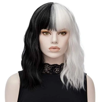 Abbildung von ATAYOU Perücke Schwarz Weiß, Kurze Cosplay Halb Weiß Halloween Kostüm Damen mit Bang 14 Zoll Kappe