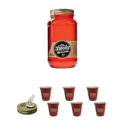 Abbildung von Ole Smoky Moonshine Strawberry 32,5% im 0,5 Liter Glas + Ausgiesser Shot Becher rot 2 Stück