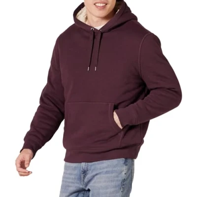 Abbildung von Amazon Essentials Herren Kapuzenpulli mit Sherpa Futter, Burgunderrot, S
