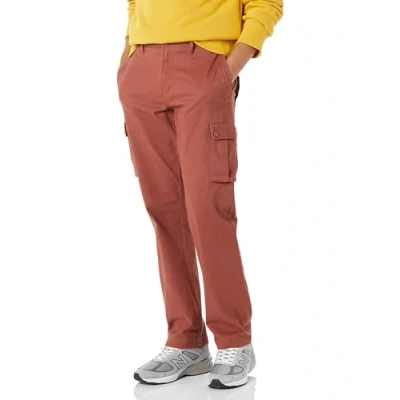 Abbildung von Amazon Essentials Herren Gerade geschnittene Stretch Cargohose (erhältlich in Big &amp; Tall), Lehm, 40W / 32L