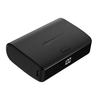 Abbildung von Boompods Powerboom Power Bank Schnellladefunktion 10000mAh Universal USB/USB C Powerbank klein, Handy Akku für Reisen, Powerstation 2 Geräte auf einmal Aufladen, mit LED Anzeige