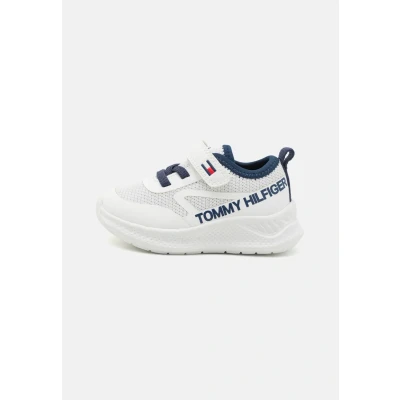 Abbildung von Tommy Hilfiger Connor Unisex Sneaker low für Kinder, Größe: 22, White/blue Schuhe