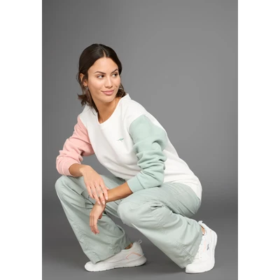 Abbildung von KangaROOS Sweatshirt mit Farbverlauf NEUE KOLLEKTION