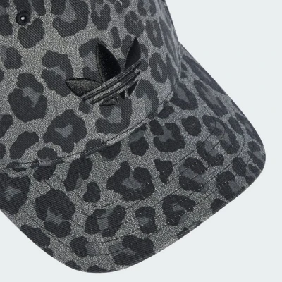 Abbildung von adidas Originals Leopard Baseball Cap, Größe: M/L, Carbon black