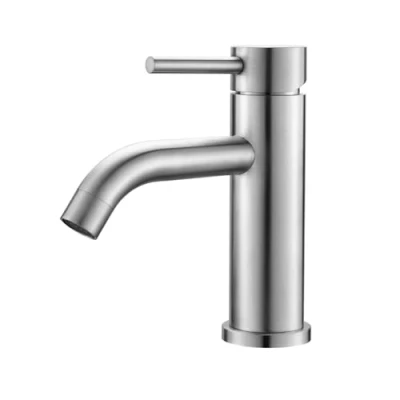 Abbildung von Ibergrif Klassische Waschtischarmatur Einhebelmischer Badarmatur aus gebürstetem rostfreiem Edelstahl mit Kalt /Warmwasser Funktion, Einfache Montage, Modell M11003A