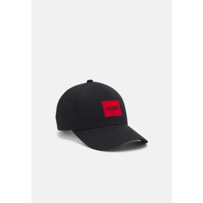 Abbildung von HUGO Herren Men X 581 RL Cap aus Baumwoll Twill mit rotem Logo Label Schwarz Stck