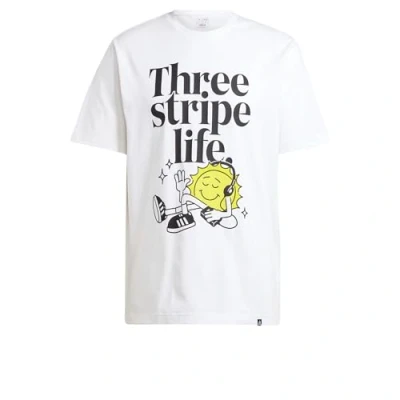 Abbildung von adidas Sportswear Positivity Graphic Tshirt print, Herren, Größe: Large, White
