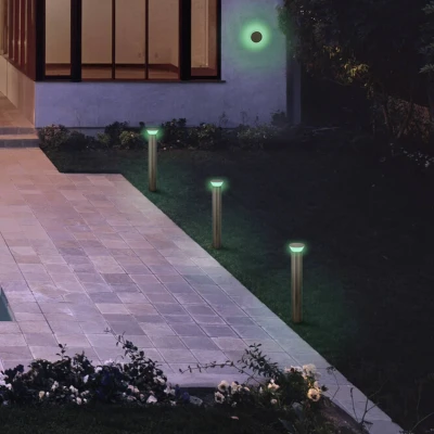 Abbildung von LEDVANCE SMART+ Outdoor WiFi Wegeleuchte 10W, 850lm, grau, mit warmweißem Licht (3000K) und 16 Mio. Farben, hochwertiges Edelstahlgehäuse, steuerbar per App, kompatibel Amazon, Google Co.