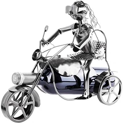 Abbildung von BRUBAKER Weinflaschenhalter Motorradfahrerin Trike Dreirad Skulptur Flaschenständer Wein Geschenk aus Metall für Motorrad Fans