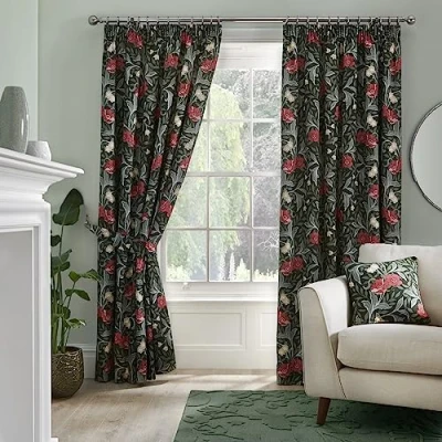 Abbildung von Dreams &amp; Drapes Sandringham Vorhänge, 100% Baumwolle, Bleistiftfalten, mit Raffhaltern, 168 x 183 cm, Grün, 2 Stück