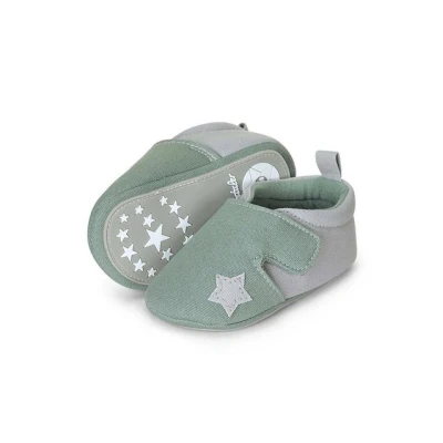 Abbildung von Sterntaler® Babykrabbelschuh Krabbelschuh (1 tlg., Hausschuhe mit süßen Stickmotiven, Babyschuhe weich) Krabbelschuhe Baby Klettverschluss und Anti Rutsch Sohle