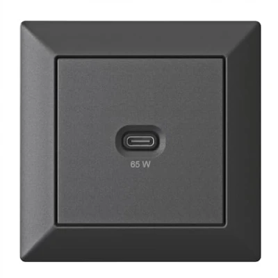 Abbildung von Unterputz USB Ladestation, C 65 Watt Charger, Mattschwarz